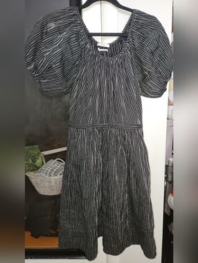 CO Black and White Striped Puff-Sleeve Midi Dress